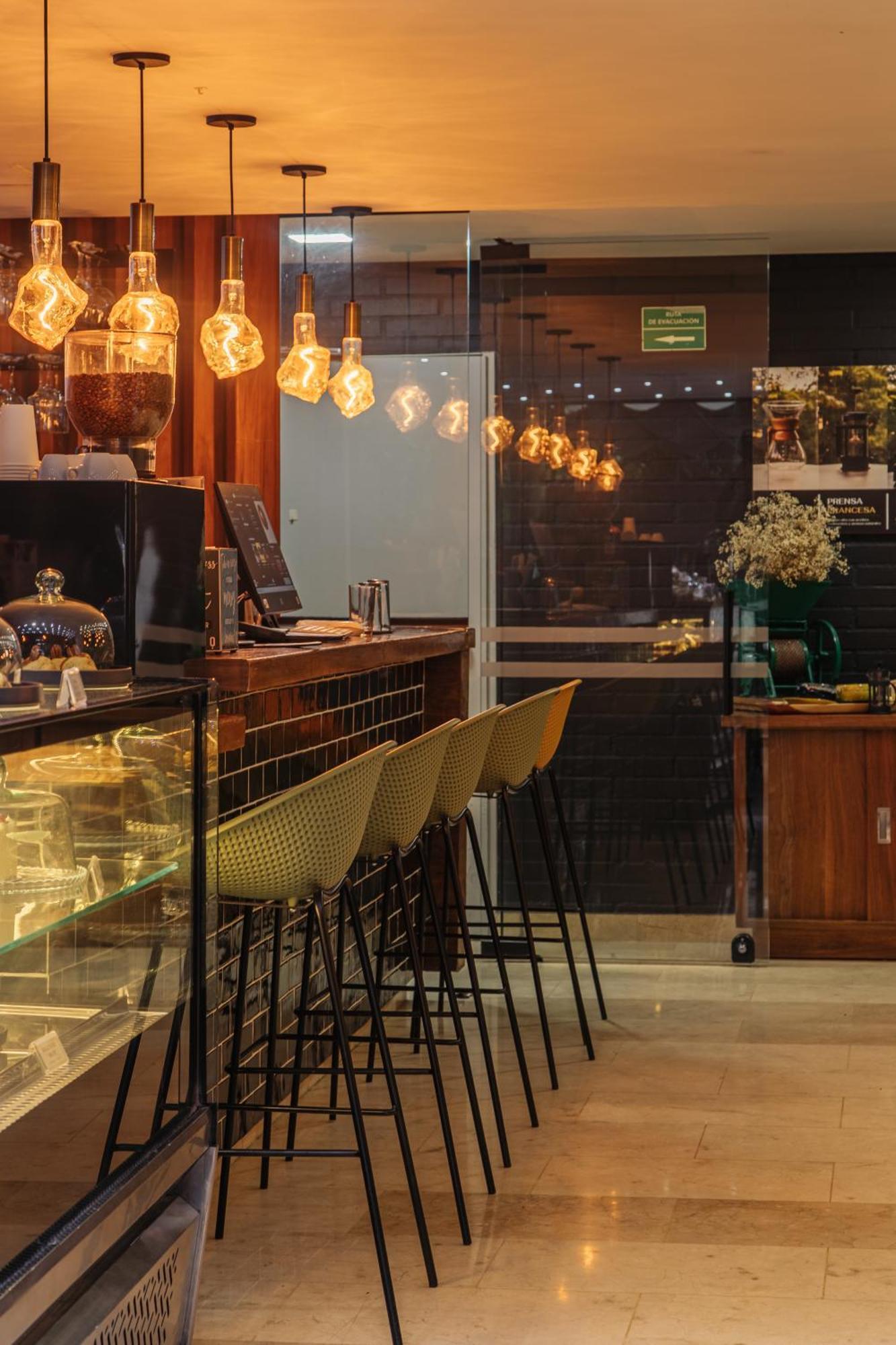Cafe Hotel ميديلين المظهر الخارجي الصورة