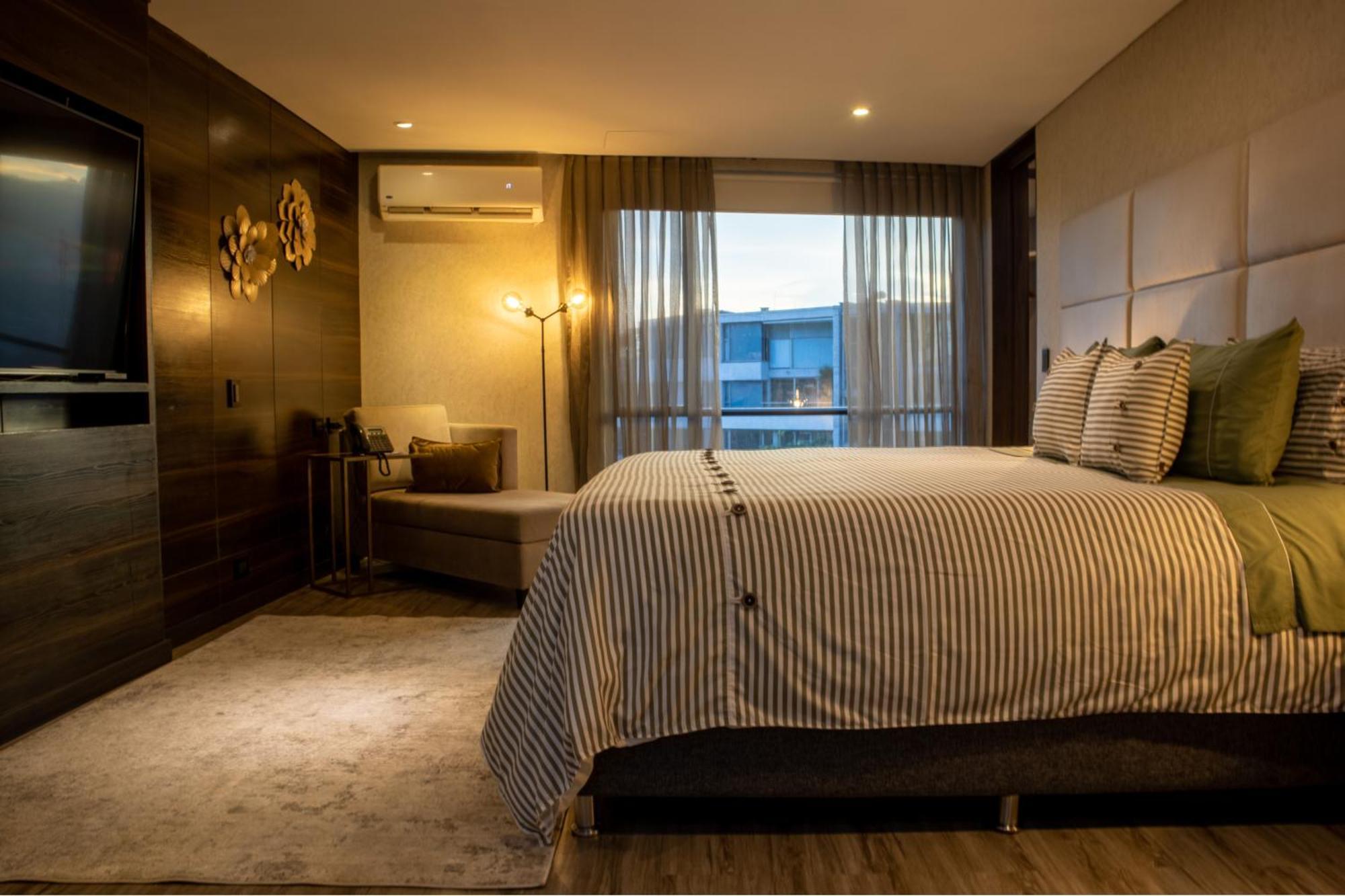 Cafe Hotel ميديلين الغرفة الصورة